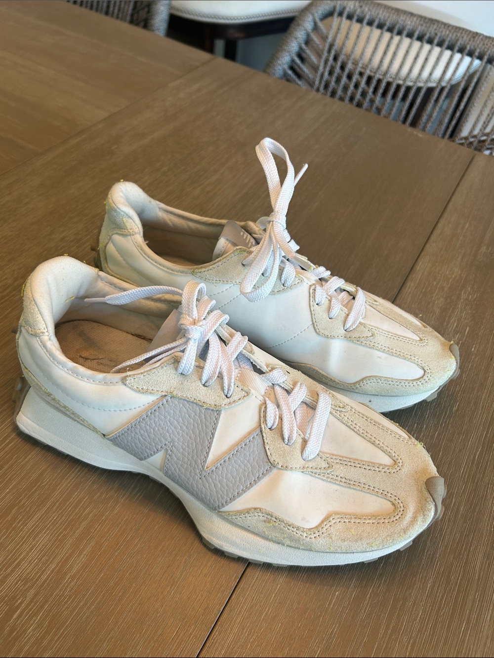 New‎ Balance Women's 327 Off-White and Light Gray Athletic Sneakers